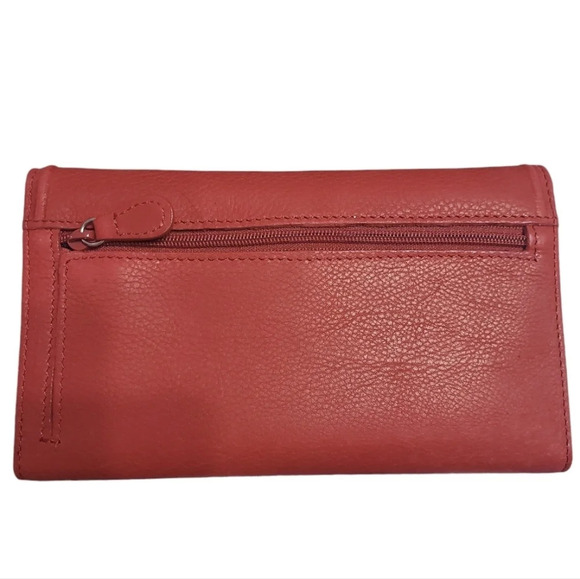 New Rolfs Essentials Women's Zip Back Red Checkbook Wallet - Picture 4 of 12